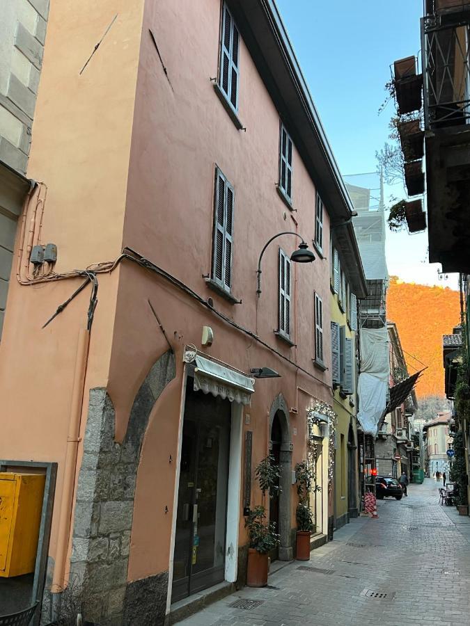 Larius Apartment Como Eksteriør bilde