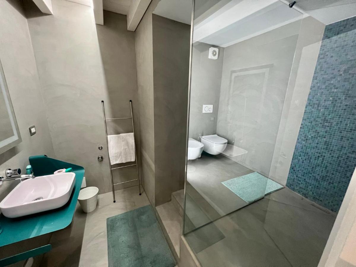 Larius Apartment Como Eksteriør bilde