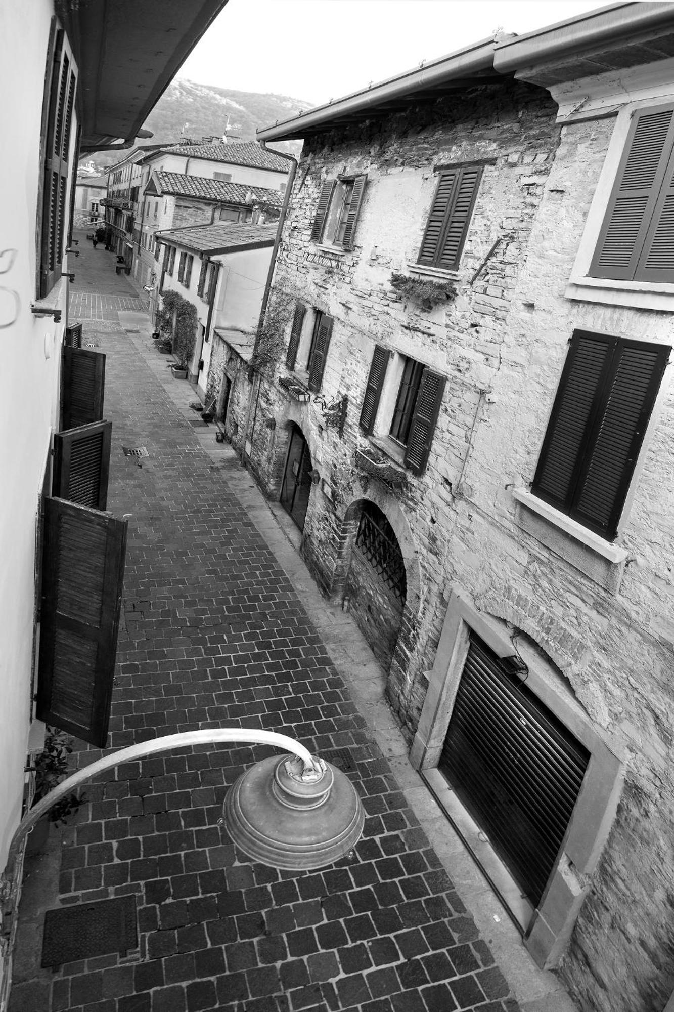 Larius Apartment Como Eksteriør bilde